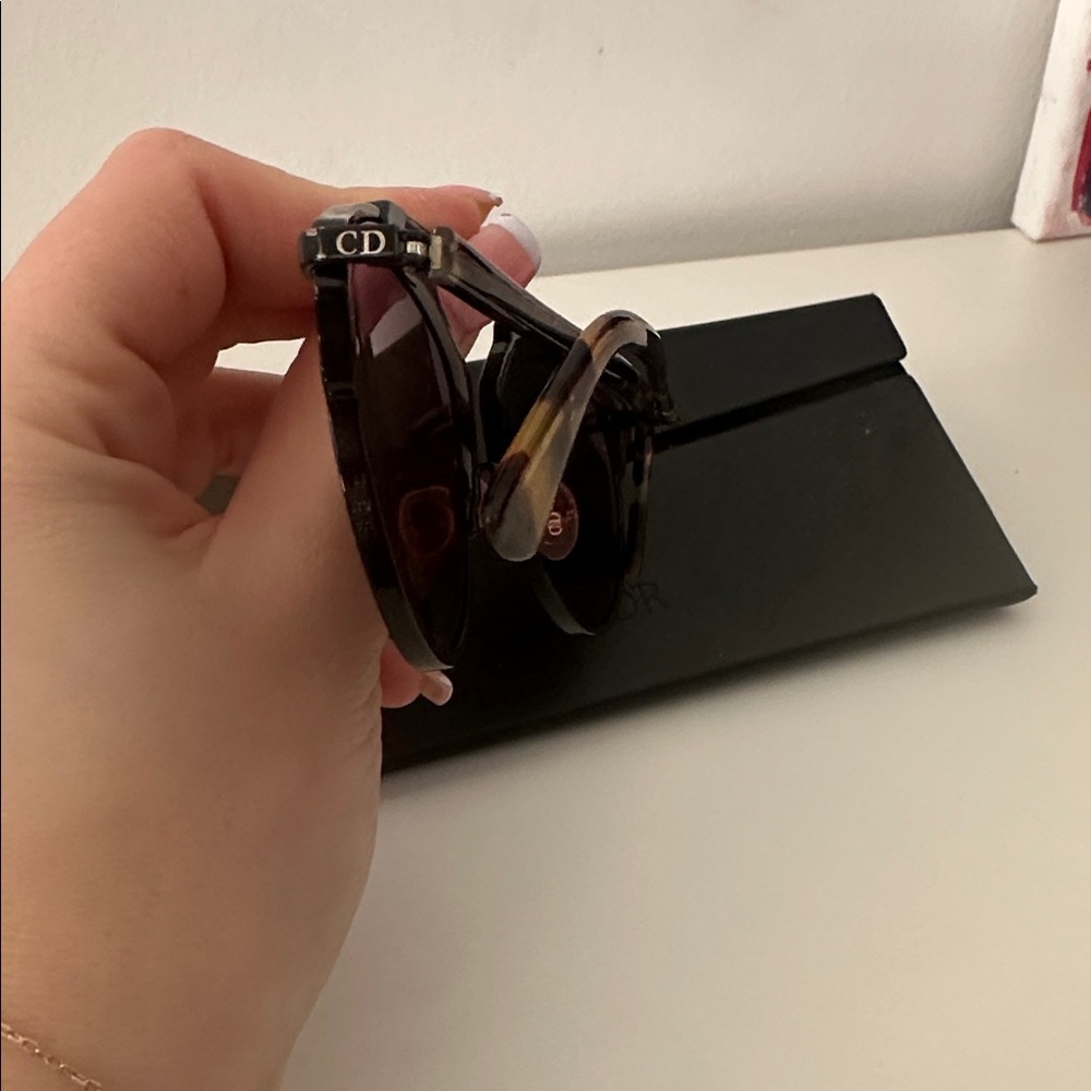Dior So Real Sunglasses - Picture 2 of 10